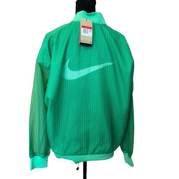 New ~ NIKE SPORTSWEAR ~ Essentials Woven Varsity Bomber Jacket Size L - Picture 6 of 11